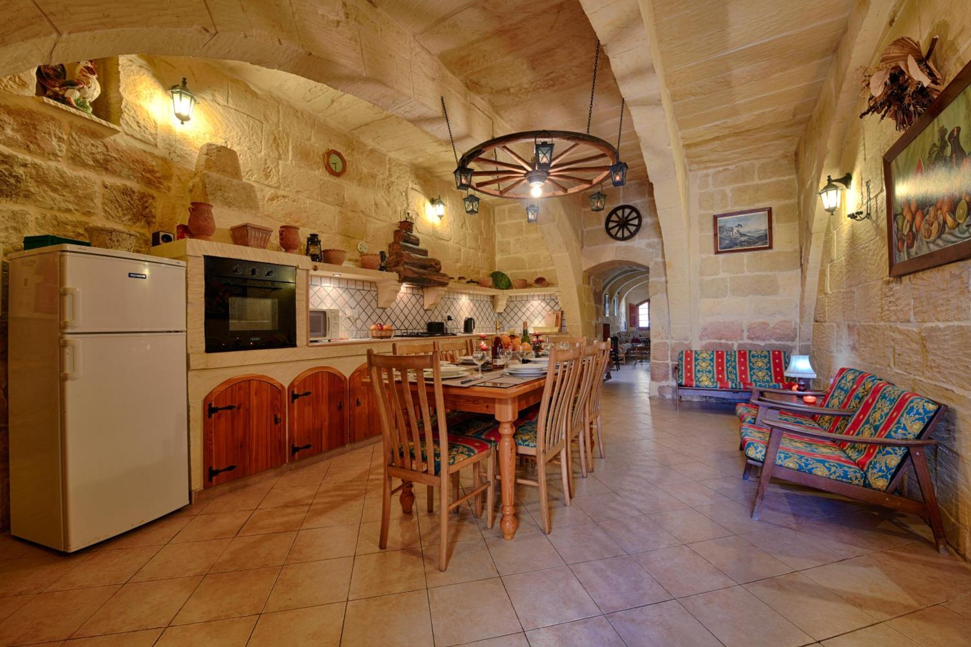 Villa Razzett Ta' Twil