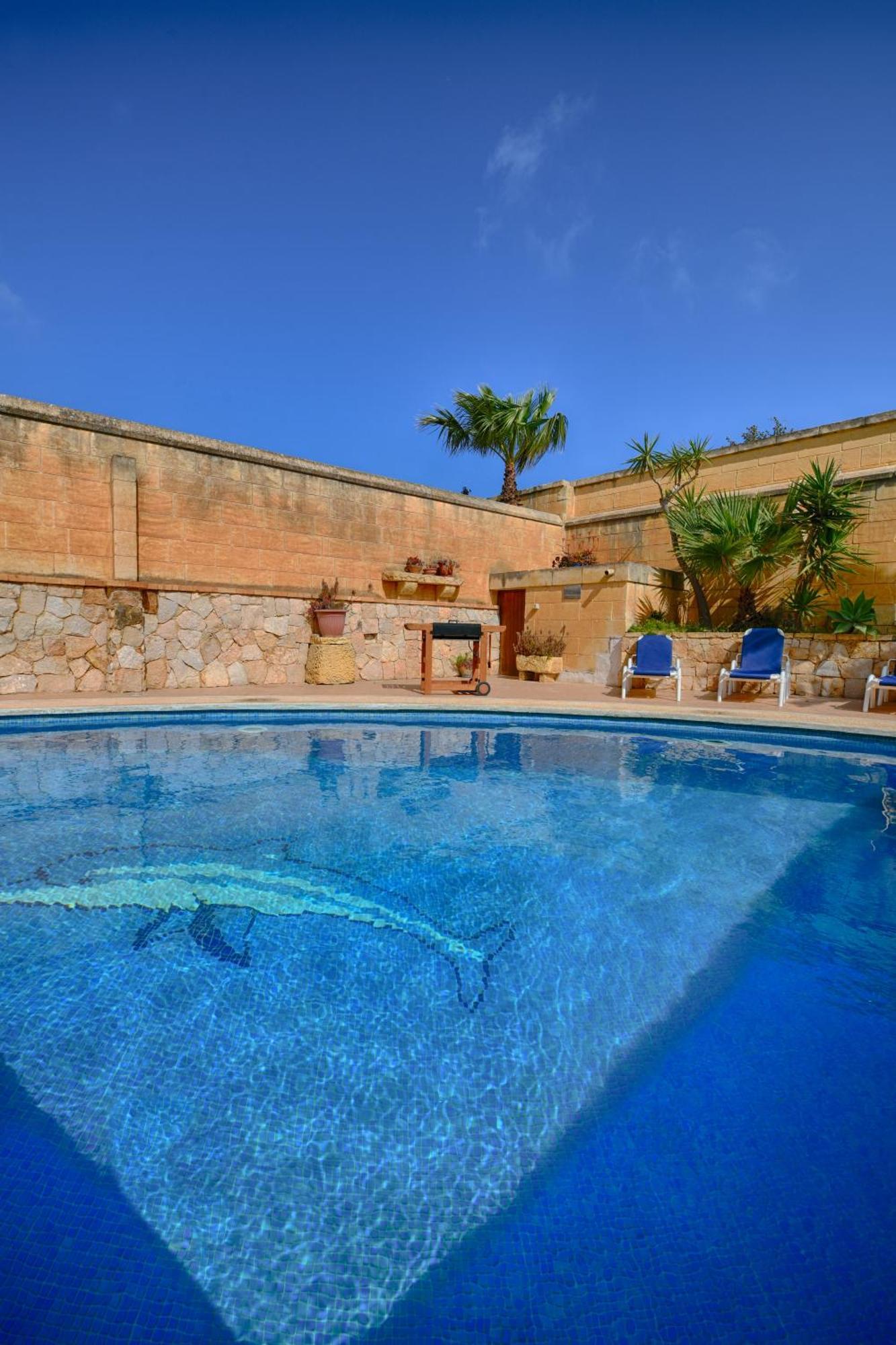 Razzett Ta' Twil Villa